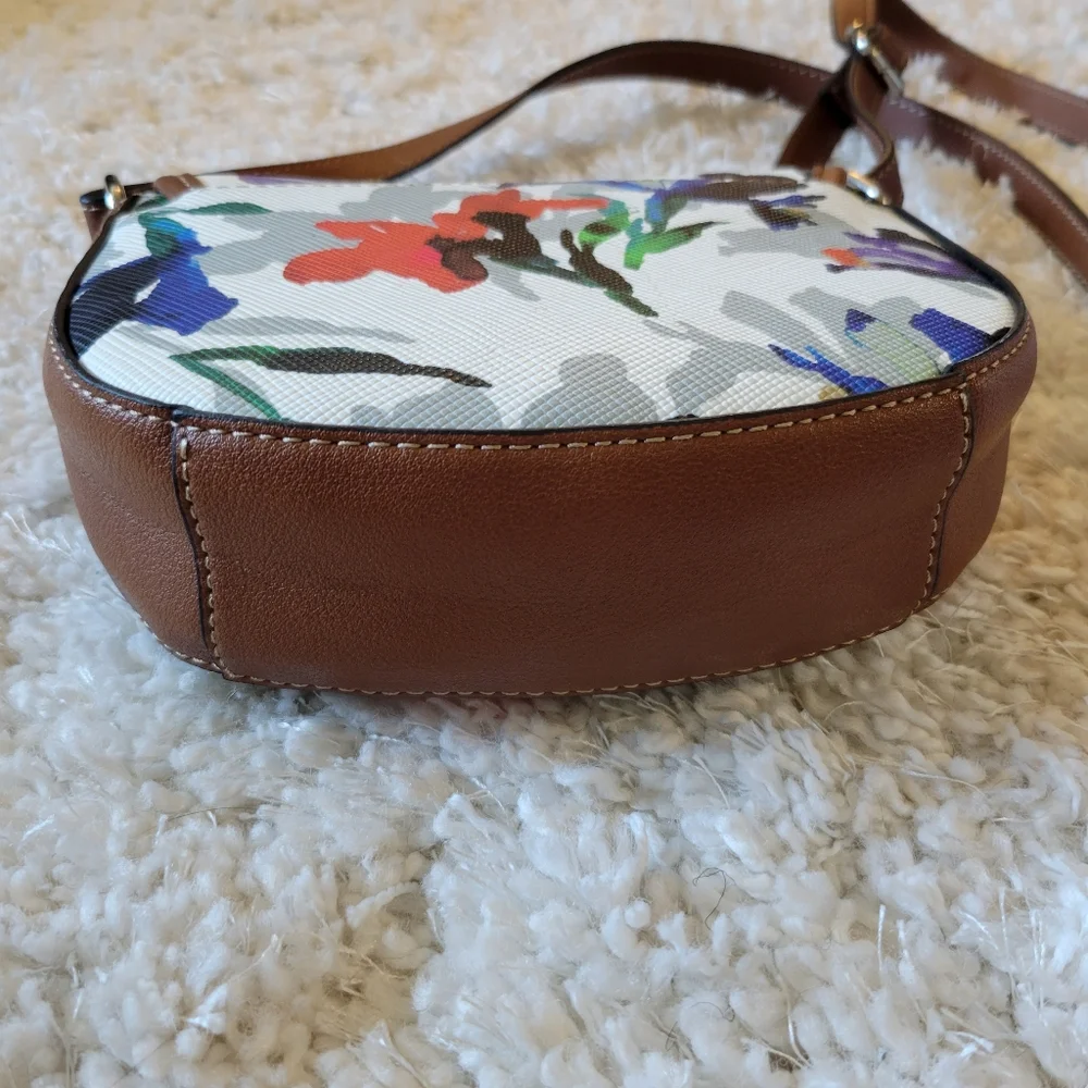 Chaps Watercolor Floral Crossbody Bag Purse‎ Faux Leather Flap Snap